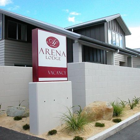 Arena Lodge พาล์เมอร์สตันนอร์ท ภายนอก รูปภาพ