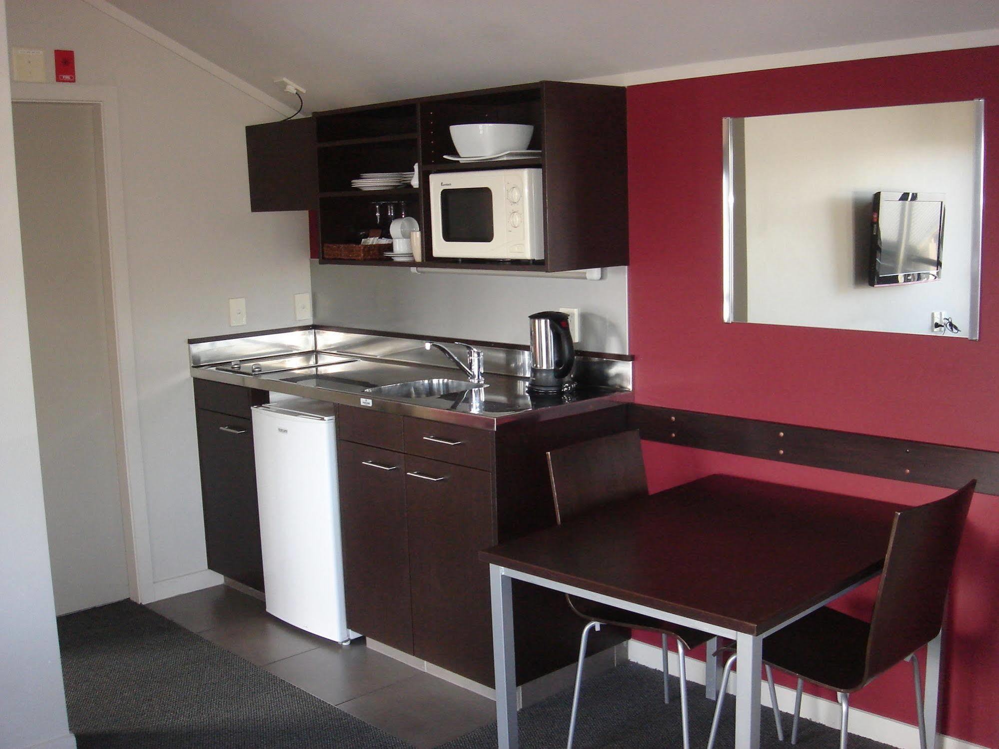 Arena Lodge พาล์เมอร์สตันนอร์ท ภายนอก รูปภาพ